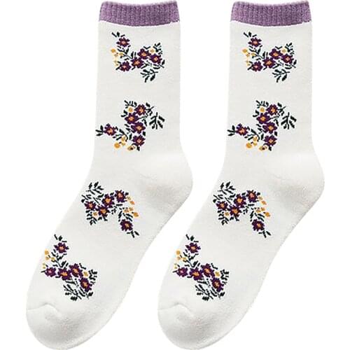 Fashionable Winter Keeps Warm WomenS Small Flower Print Ladies Sports Breathable Tube Socks Terry Socks Floor Socks Thick Socks