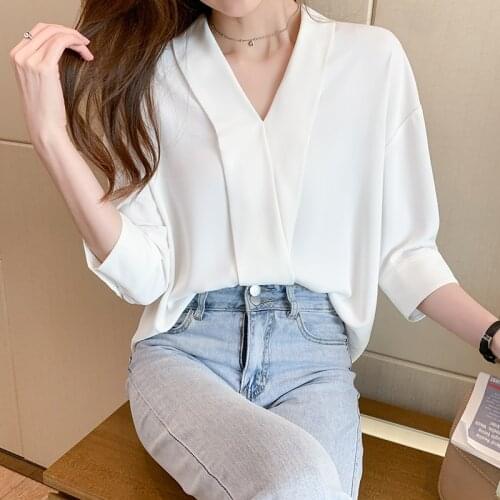 New Womens Solid color White Chiffon shirt Female Loose Half sleeve V collar Shirts Lady Simple Style Tops 2021