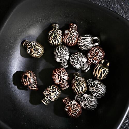 Vintage Golden Color Decorative Beads 4 pieces/Lot Copper Inlaid Zircon Zombie Skull Shape DIY Bracelet Parts Beads 2020 Jewelry