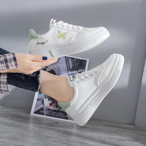 New 2021 Women Sports Shoes Breathable Sneakers Women Flat PU Leather White Casual Shoes Tenis Feminino zapatilla mujer