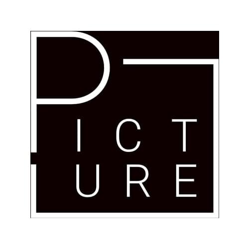 Picture by Julio Montoro and Gentlemens Magic Card Magic and Trick Decks Close Up Performer Street Magic Props Magician Funny