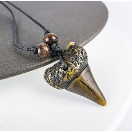 Teeth Carving Gift Pendants limitation Yak Bone Material Bone Art Necklace Pendant Vintage Mens Rope Necklaces #GZ308