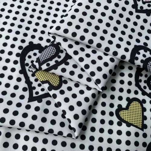 Polyester cotton dress fabric custom love printed fabric high-end polka dot pattern fabric diy shirt clothing patchwork fabric