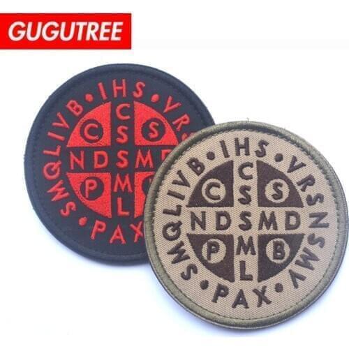 GUGUTREE embroidery HOOK&LOOP letter patches alphabet badges applique patches for clothing AD-89