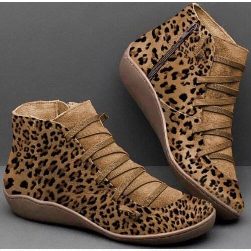 Autumn And Winter Ladies Casual Shoes Side Zipper Casual Flat Shoes Warm Fashion Ladies Flat Leather Shoes Sale