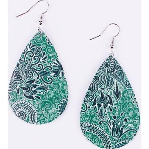 Feathers Paisley Pattern Prints Bandanna Floral Leather Teardrop Earrings for Women Unique Women Gift Feather Printed