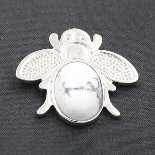 YJXP Ethnic Style Silver Plated White Turquoises Stone Honeybee Shape Pendant Animal Jewelry