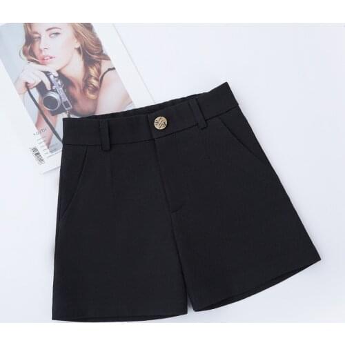 Spring and summer 2020 South Korean new versatile wear black high waist loose thin wide leg casual A-line shorts for women