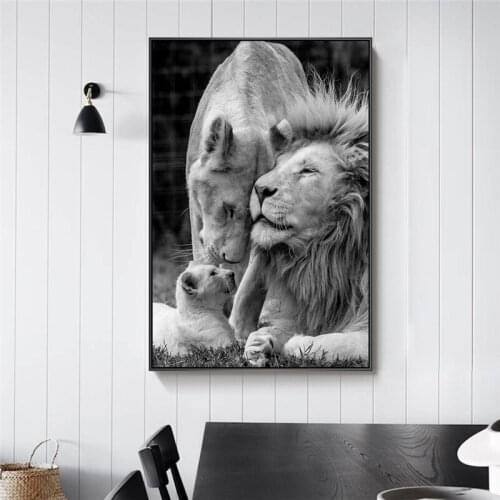 Animal Black and White Lion Family Canvas Painting Wall Art Nordic Posters and Prints Wall Pictures for Living Room Decoration