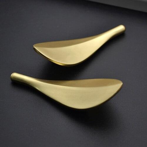2pcs Solid Brass Gold Leaf Shaped Cabinet Knob Door Pulls Furniture Handles Knob