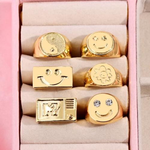Punk Metal Happy Smiling Face Chunky Rings for Women Fashion Gold Silver Color Adjustable Radio Flower Open Ring Party Jewelry
