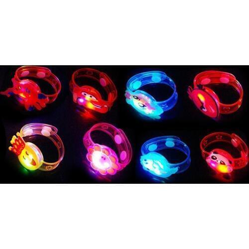 1Pc Creative Cartoon Watch Flash Wrist Band Glow Luminous Bracelets Toy Childrens Day/Birthday Party Gifts