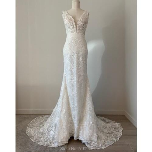 Mermaid Bridal Gowns Fit and Flare Soft Lace Sexy Plunge V Neck Low Back 3D Floral Appliques Chantilly Lace Underneath Custom
