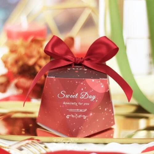 Wine Red Diamond Candy Box Wedding Candy Box Sweets Gift Favor Boxes With Ribbon Party Decoration Wedding Favors Gifts For Guest