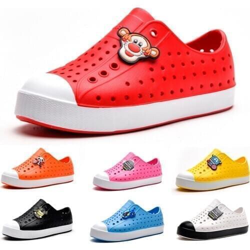 New Summer Boys Girls Garden Clogs EVA Slip-On Sneaker Unisex Lightweight Kids Water Shoes Flat Outdoor Beach Sandals for Child