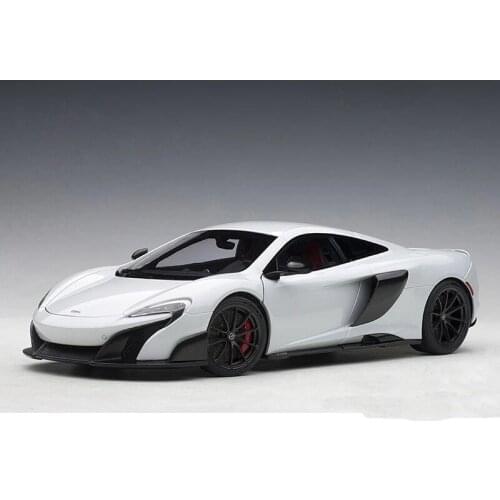 Welly 1:24 McLaren 675 LT white alloy car model Diecasts & Toy Vehicles Collect gifts Non-remote control type transport toy