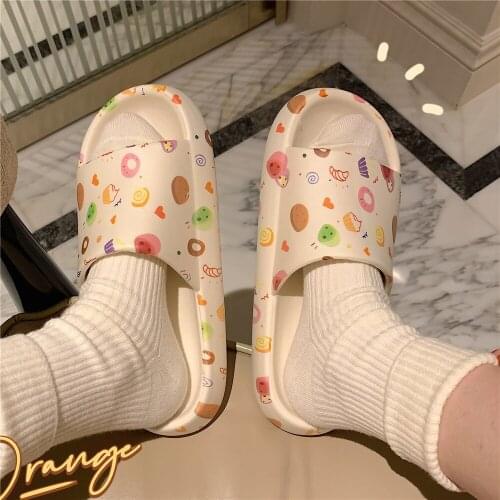 Lovely Girl Heart Home Slippers Online Celebrity Tide Fashion Thick-soled Womens Slippers Mens Shoes Men Slippers Women Shoes