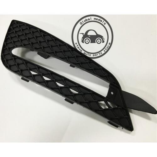 Front Fog Light Grille LED Daytime Running Light Grille for Mercedes Benz W251 R280 R300 R320 R350 R400 R500 R63