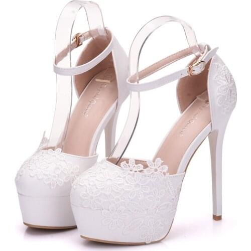 2019 spring and summer new white lace bridal wedding shoes fashion large size high heels large size wedding shoes
