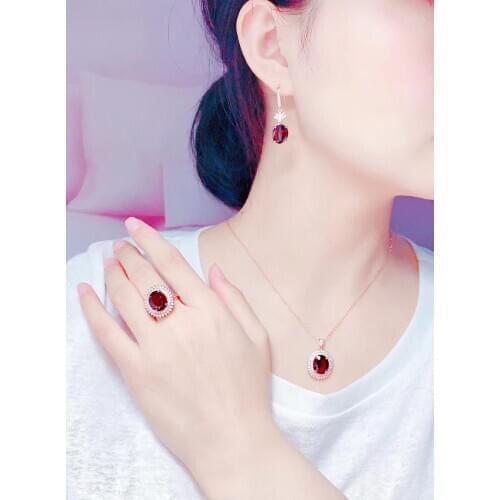 New Arrival Natural and Real Natural Garnet Jewelry Set 1pc Ring 1pc Pendant 1pair Earrings 925 Sterling Silver High Jewelry