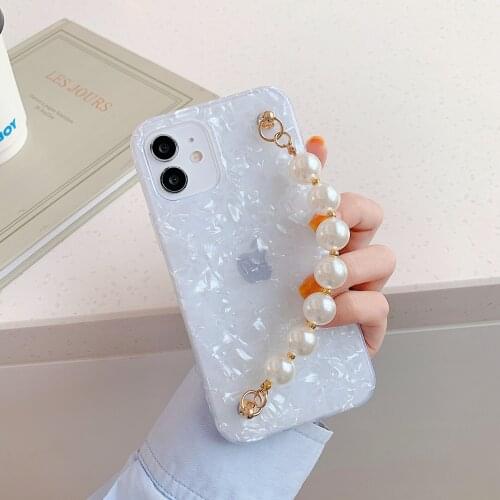 Blingbling Conch Pattern Pearls Wrist Chain Phone Case For iPhone 11 Pro Max XR 7 8Plus 12 Pro Max XR XS Max Bracelet TPU Cases