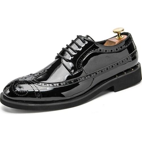 Plus Size 46 Luxury Shiny Patent Leather Brogue Mens Shoes British Pointed Toe Low-Cut Trend Casual Formal Leather Shoes