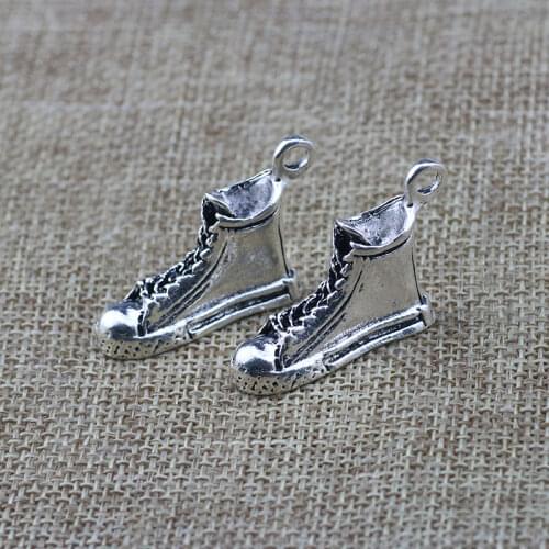 2 Pieces 23*33mm Newest Style Mixed Alloy Antique Silver Color Shoes Vintage Charms Pendant For DIY Jewelry Making