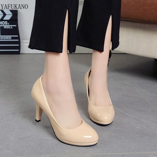 Size 34-42 Women Pumps Fashion Classic Patent Leather High Heels 8cm Nude Sharp Head Platform Wedding Women Dress Shoes