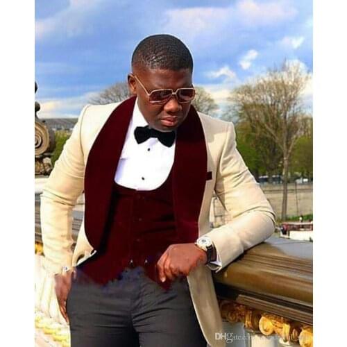 Tailored Beige Men Suit Groom Wedding Suits for Men Slim Fit 3 Piece Tuxedo Custom Prom Blazer Terno Masculino Jacket +Pant+Vest