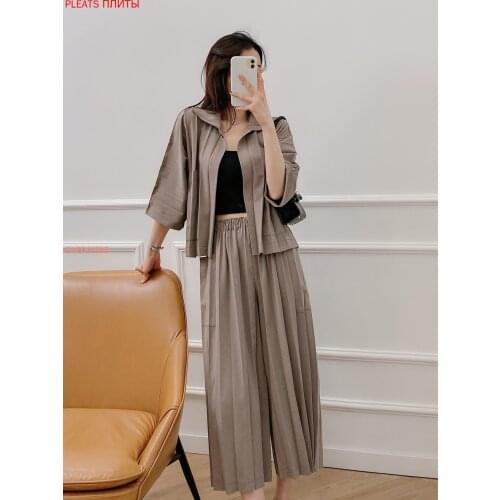 Spring and Summer MIYAKE Pleated Three-dimensional Pocket Wide-leg Straight-leg Pants Suit Two Piece Set Pleats Trousers Set