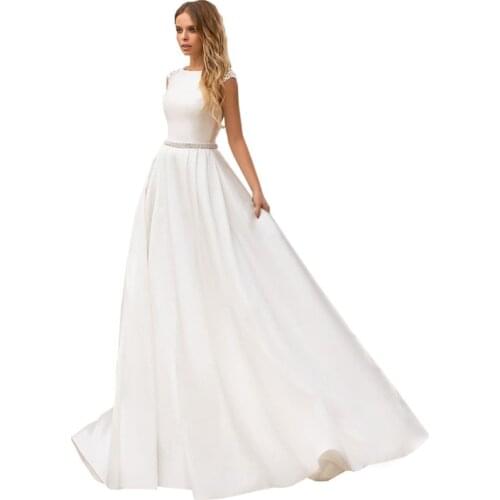 Elegant Satin Round Neck Simple Sleeveless A-line Sweep Train Backless Applique Wedding Gown Wedding Dress Bride robe de mariée