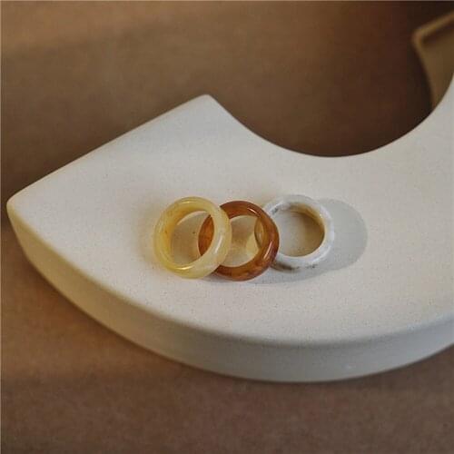 French Simple Fashion Transparent Acrylic Acetic Acid Round Resin Finger Rings Vintage Color Ring For Men Women Party Jewelry