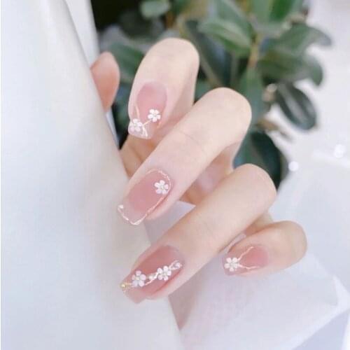 24pcs/Set Pretty White Flower False Nails Square Head Short Pink Full Cover Artificial Wedding Bride Nail Art Tips with Glue