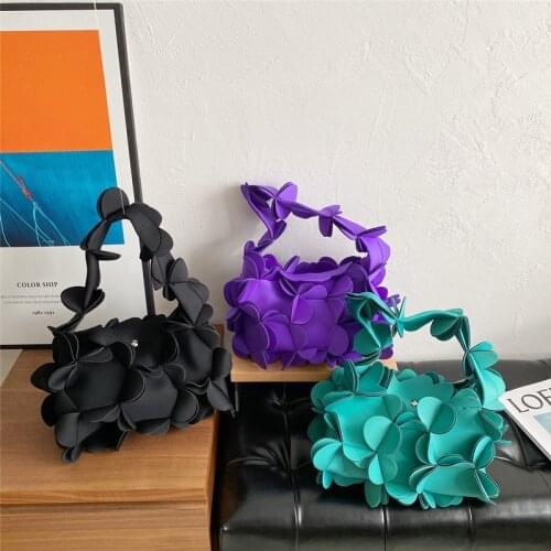 South Korea Ins Niche Design Three-dimensional Petal Bag Female 2021 Summer New Sweet and Cool Female Handbag Underarm Bag
