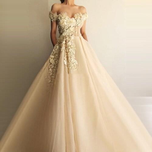 Champagne Evening Dresses 2020 Off the Shoulder Appliques Muslim Arabic Prom Gowns Dubai Middle East Party Gowns Robe De Soiree