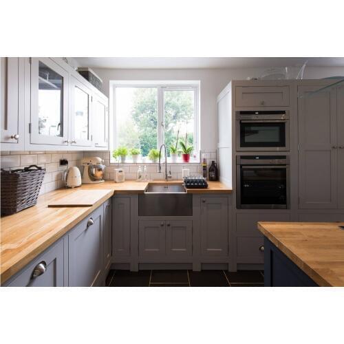 2019 top antique design solid wood kitchen furniture with 18mm plywood carcase and 20mm oak wood