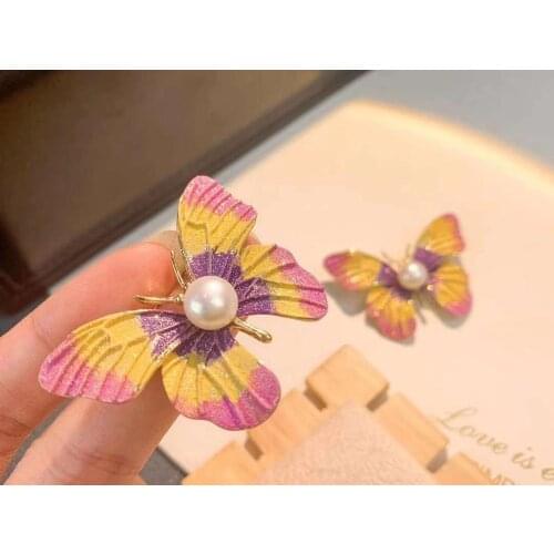 White Shell Pearl Mixed Color Cubic Zirconia micro pave Butterfly Brooch Pin