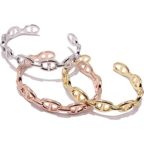 Jewelry, simple matching copper gilt word pig nose C type open bracelet can be adjusted