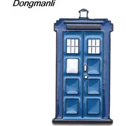 P3556 Dongmanli Blue TARDIS TV Show Booth Metal Enamel Pins and Brooches for Fashion Lapel Pin Backpack Bags Badge Gifts