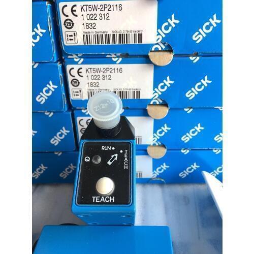 Color standard sensor KT5W-2P2116 Item No. 1022312