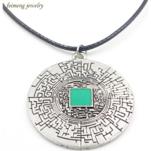 Maze Runner labyrinth Pendant Necklace High Quality Classic Round Jewelry Rope Chain Necklace Wholesale Retail