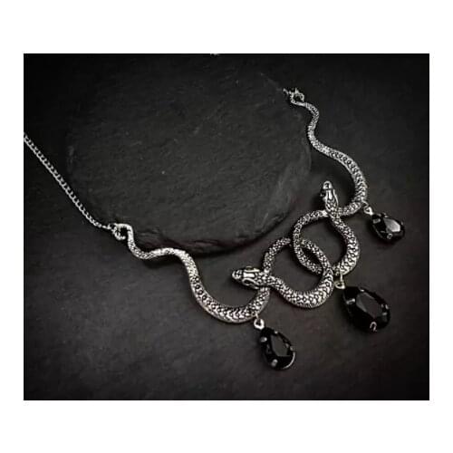 Dark Jewelry Snake Shape Gothic Necklace Twin Snakes Entangled Acrylic Crystal Pendant Witch Jewelry Gifts for Women