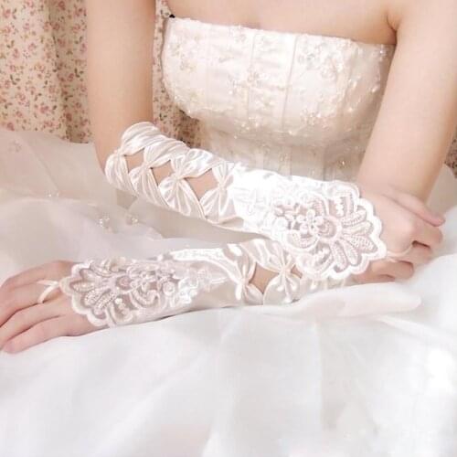 In Stock Fingerless Gloves Cheap Elbow Length Beading Lace Beaded Ivory Bridal Gloves