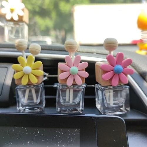 30pcs Car Air Freshener Perfume Bottle Essential Oil Diffuser Bottle for Car/Indoor Hanging Decorative Ornament Pendant