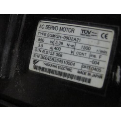 Servo motor SGMGH-09D2A21 , 90% appearance new ; 3 months warranty ; in stock, fast delivery
