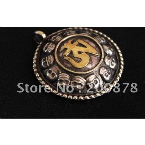 Tibetan JewelryTBP055 Tibetan antiqued brass OM mantras pendants35mmman Skulls amulet charms