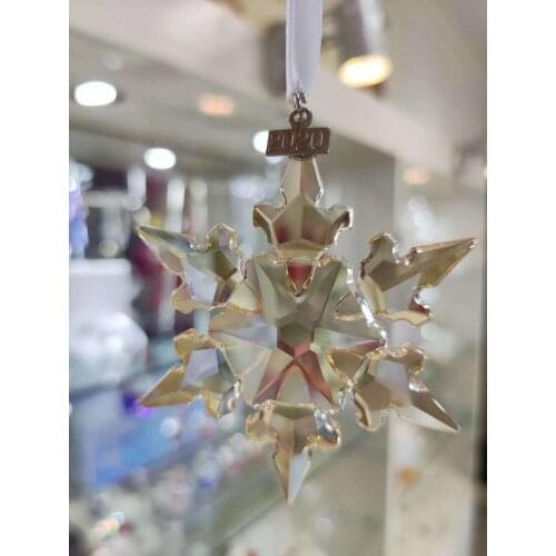 2020 Golden Austria Crystal Snowflake Car Pendant Transparent Christmas Snowflake Charms Hanging Ornaments Car Decoration
