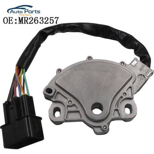 New A/T Case Inhibitor Switch For Mitsubishi Pajero V73 V75 V77 MR263257 8604A015 8604A053