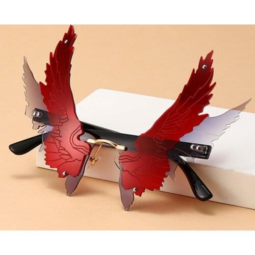 Oversized Personality Wing Shape Sunglasses Women Vintage Rimless Clear Green Eyewear Men Eagle Wing Glasses Driver Goggles