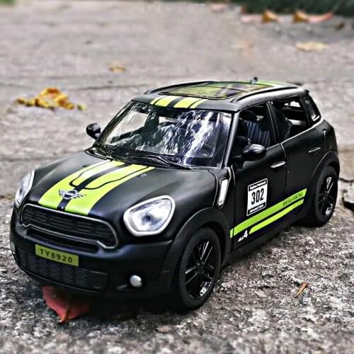 1:32 Toy Car BMW Mini Countryman Diecast Alloy Metal Car Model for MINI Coopers Model Pull Back Car Toy Vehicles Miniature Scale